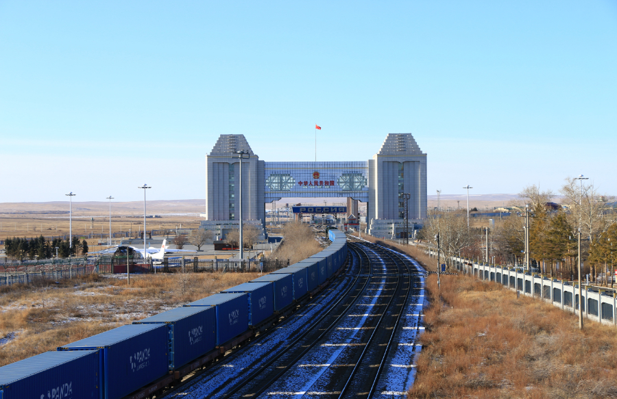 滿洲裏鐵路口岸運量突破2500萬噸創10年來歷史最高