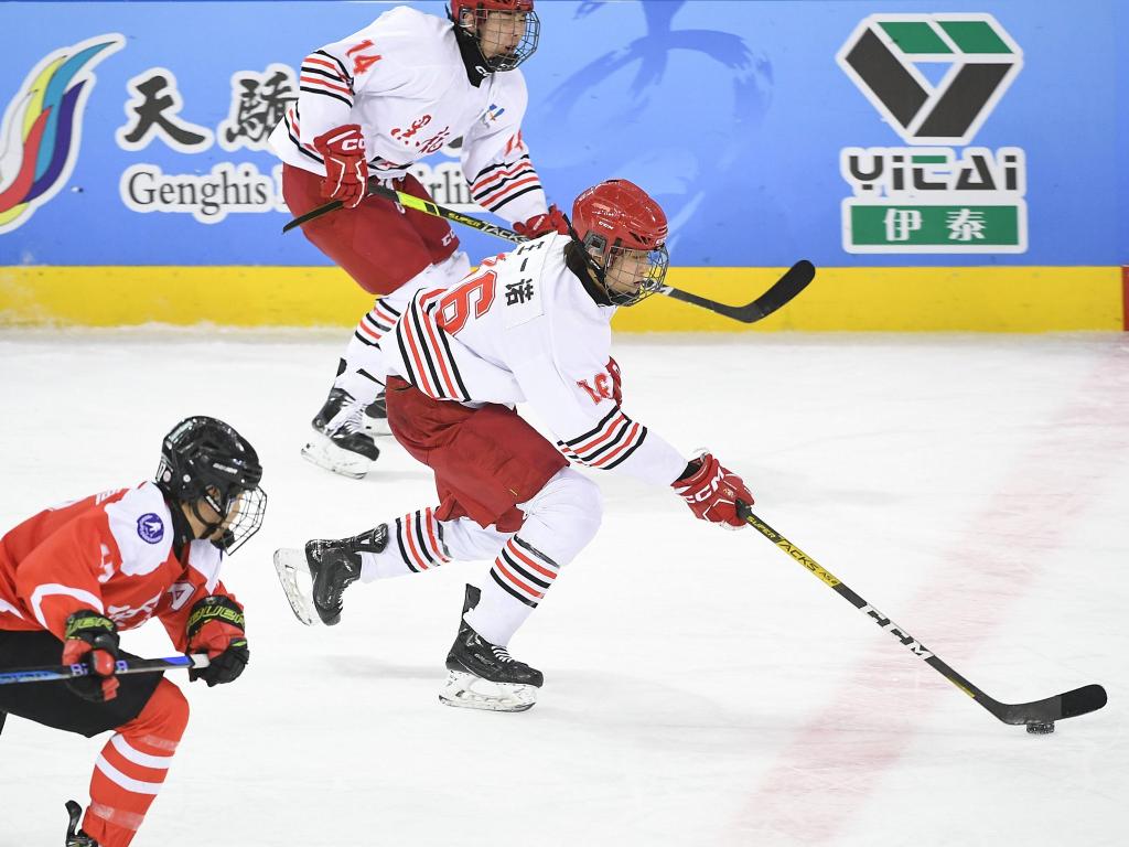 十四冬 | 冰球青年男子组：北京队提前晋级半决赛