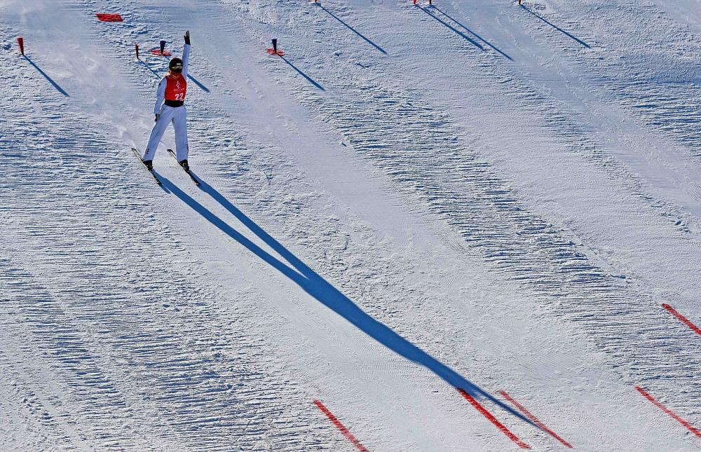 全冬会自由式滑雪公开组女子空中技巧比赛赛况