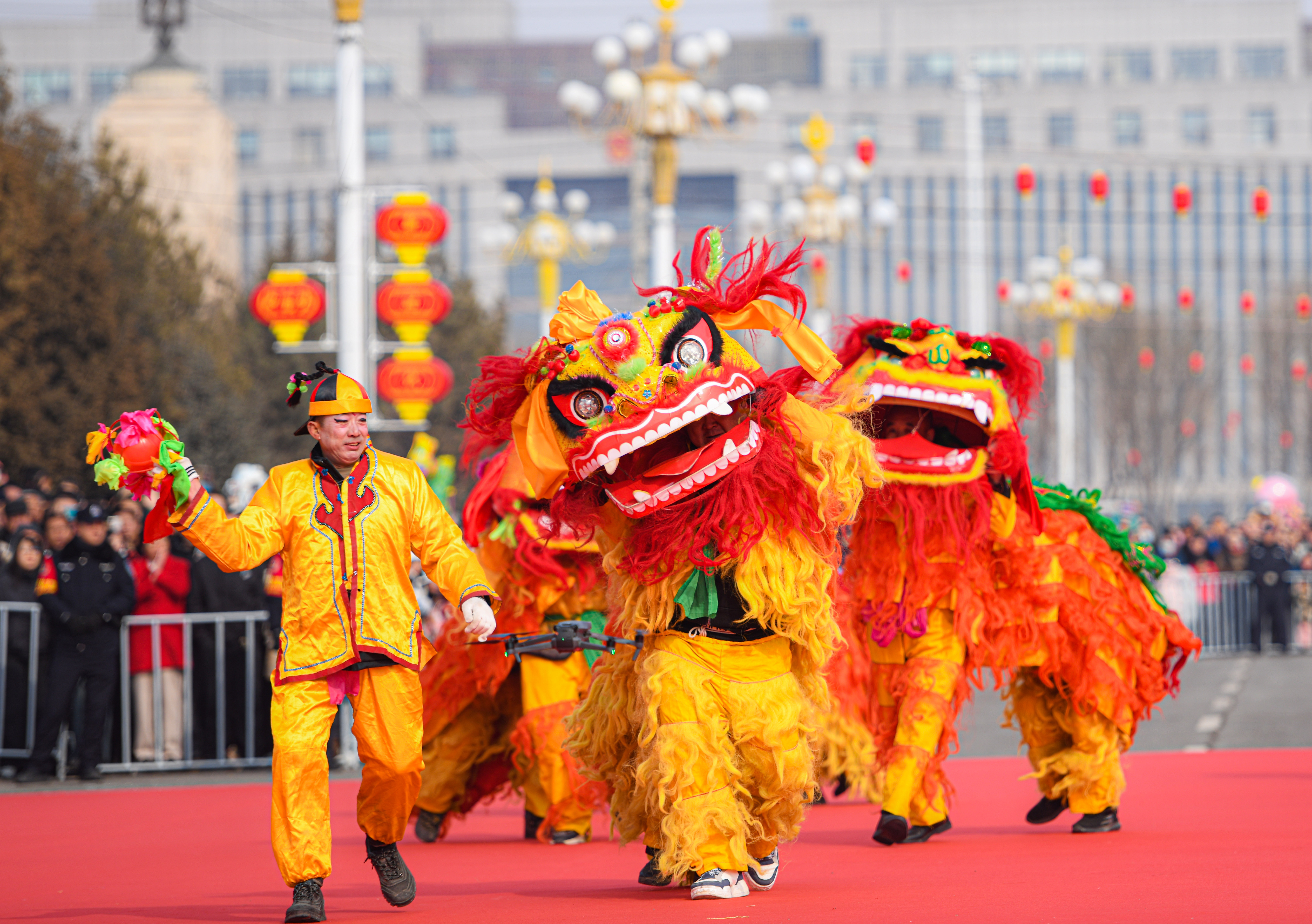 local81335f573e434ef691130f49f04e0be5