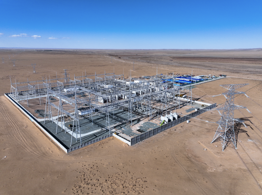 内蒙古电力集团500千伏包风2输变电工程投产