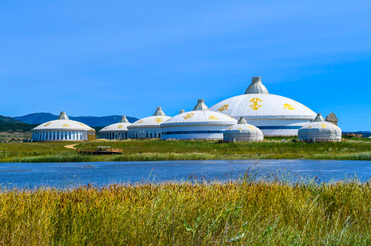 我见青山多妩媚——呼和浩特市大青山的绿色答案