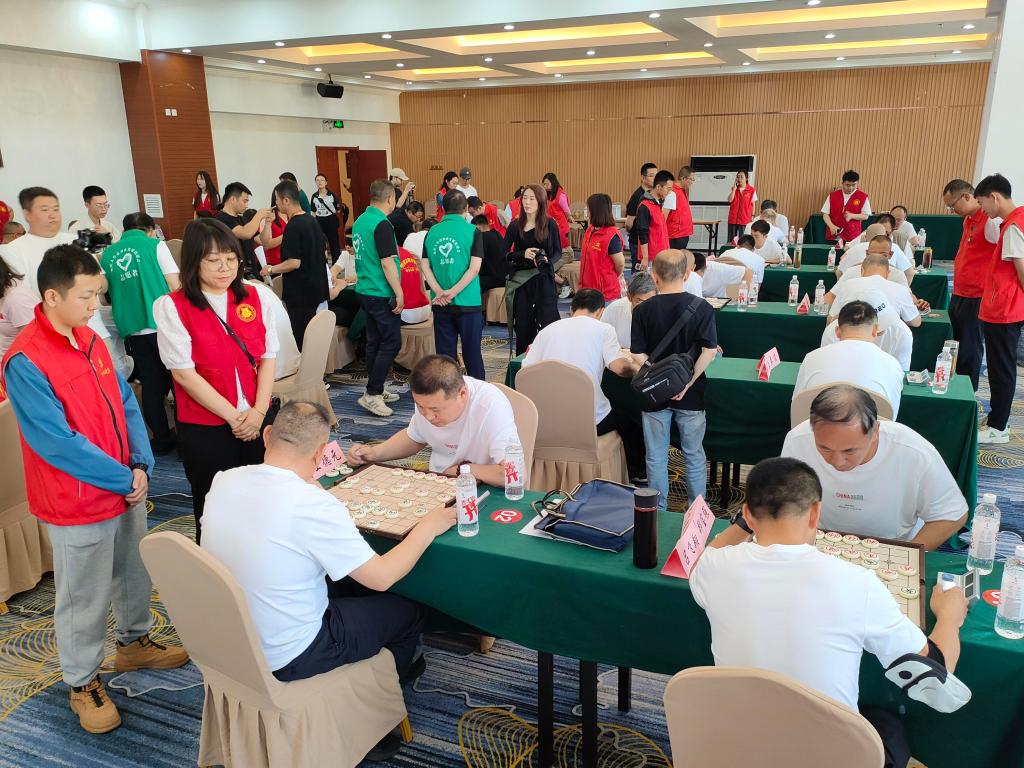 内蒙古盲人象棋比赛在鄂尔多斯举行
