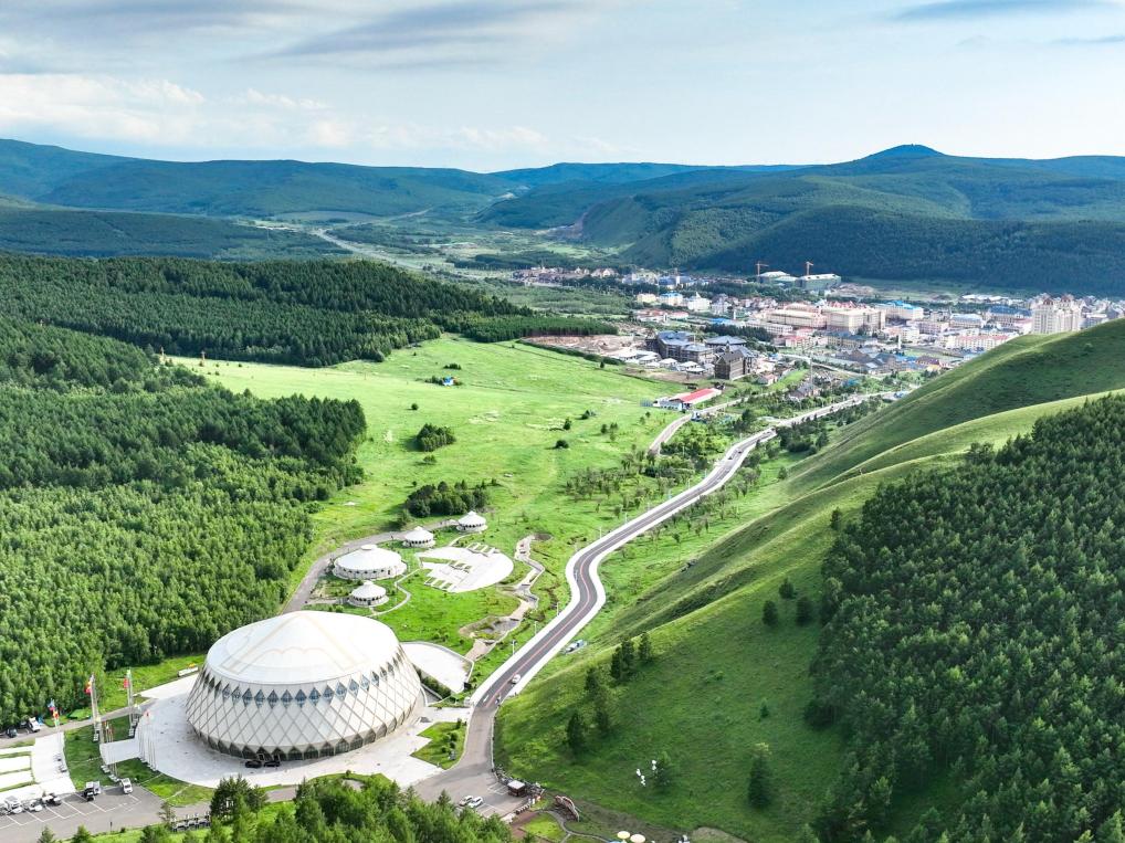 “岭上兴安盟·童话阿尔山”品牌传播活动启动