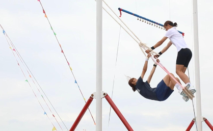 让我们一起来荡秋千