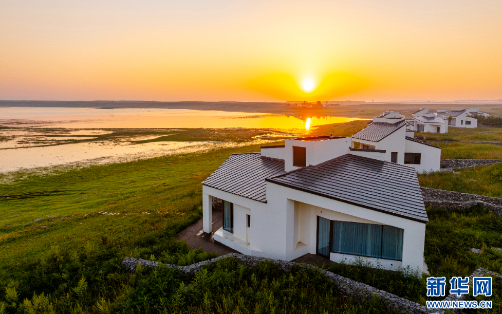 涝利海没有海 游客纷纷来看“海”