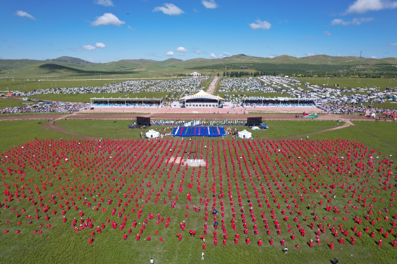 内蒙古扎赉特旗农牧民那达慕开幕