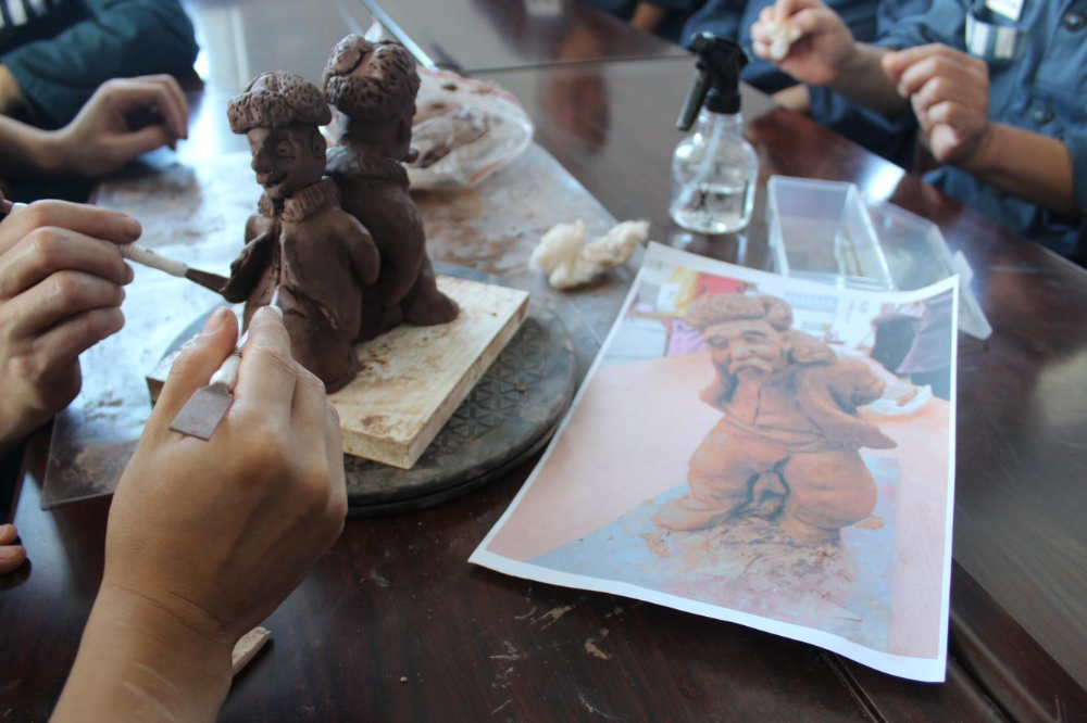 內蒙古扎蘭屯：“指尖非遺課”捏出人生新模樣