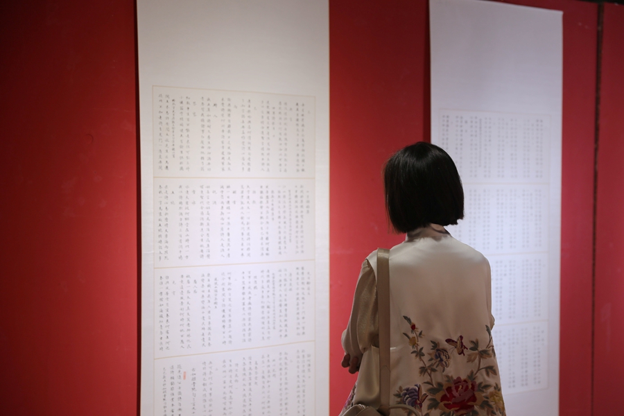 邢补生经典写读侧展在呼和浩特举办