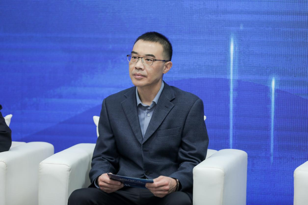 “读懂内蒙古”年会︱王新建：以“适度超前、系统谋划、绿电筑基、数字赋能”路径谋新篇