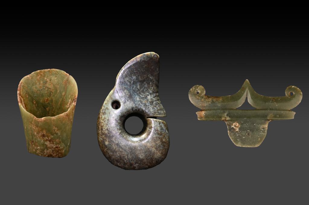 考古人员进一步确认元宝山积石冢南部遗迹布局