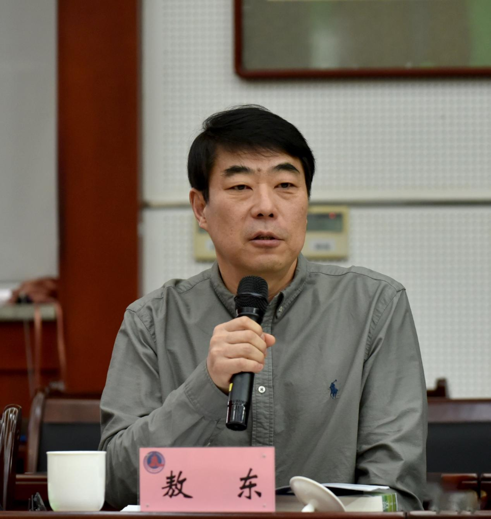 敖东：北疆书香里 林草答生态之问