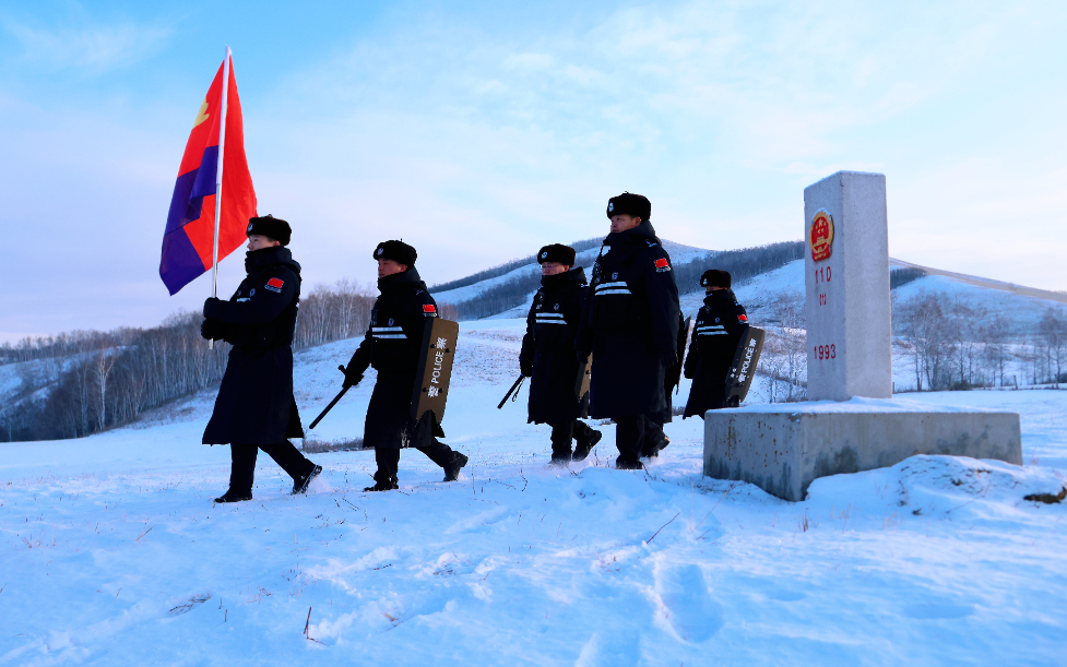 警察节 边境一线的他们这样过