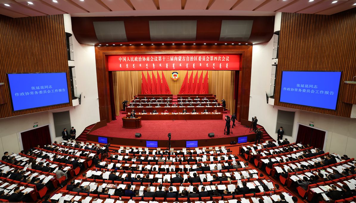 圣牧草业携手国家级科研机构共绘农牧业科技发展新蓝图