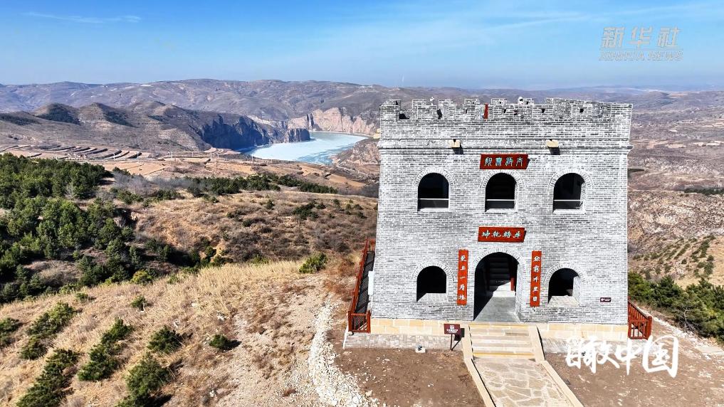 春启河开 老牛湾焕彩