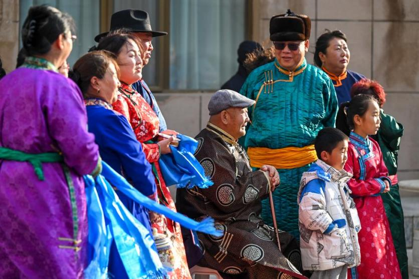 新华社镜头中的乌兰察布之守望相助