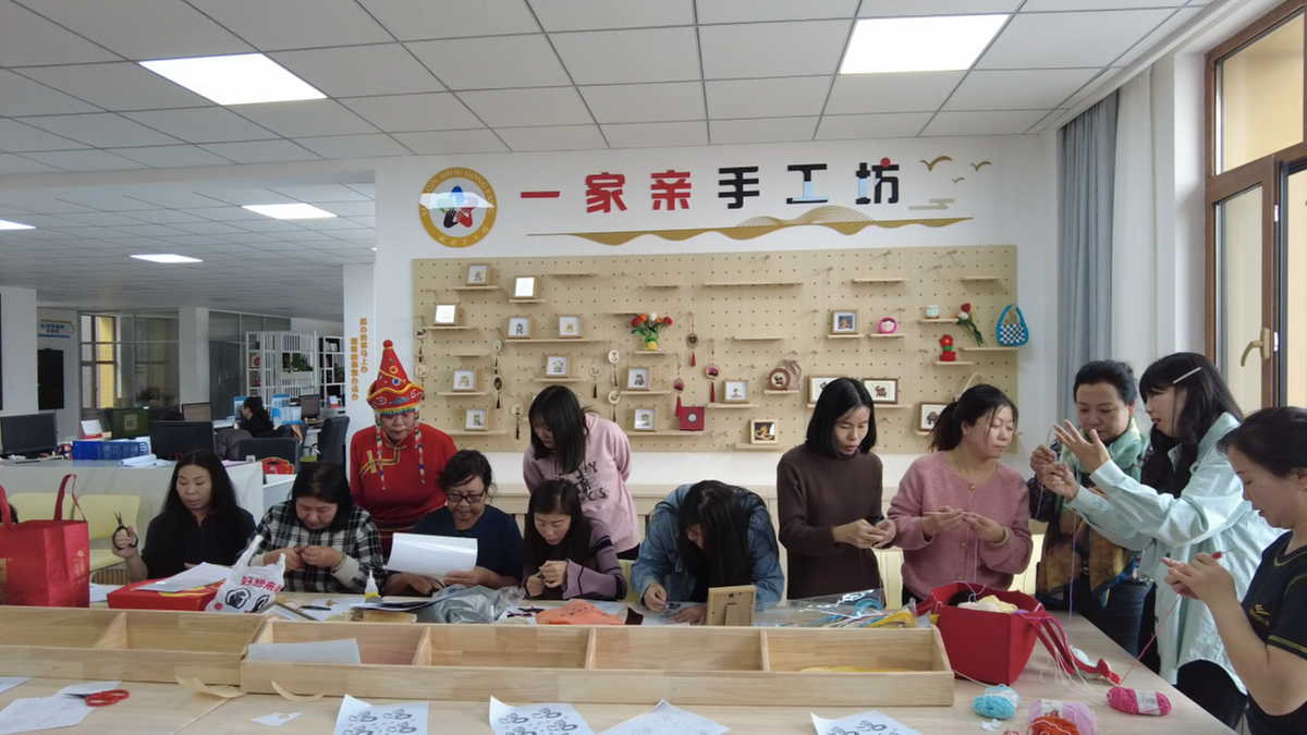 “她力量”多维绽放 绘就温暖风景线