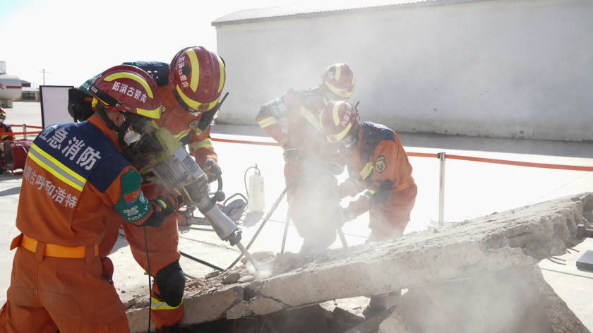 呼和浩特市消防救援支隊圓滿完成國家消防救援局地震救援專業隊拉動演練