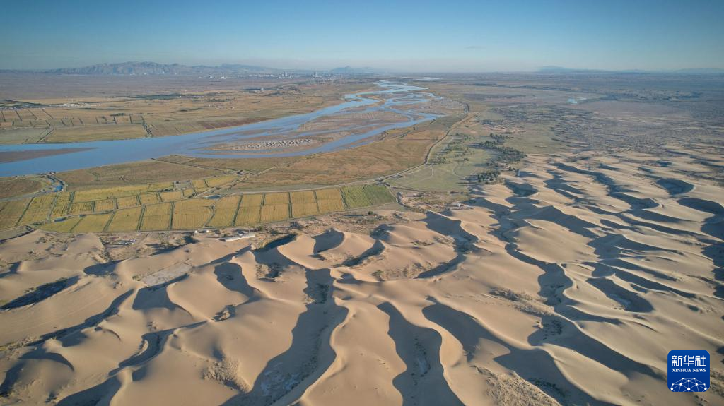 戈壁滩上的用水探索